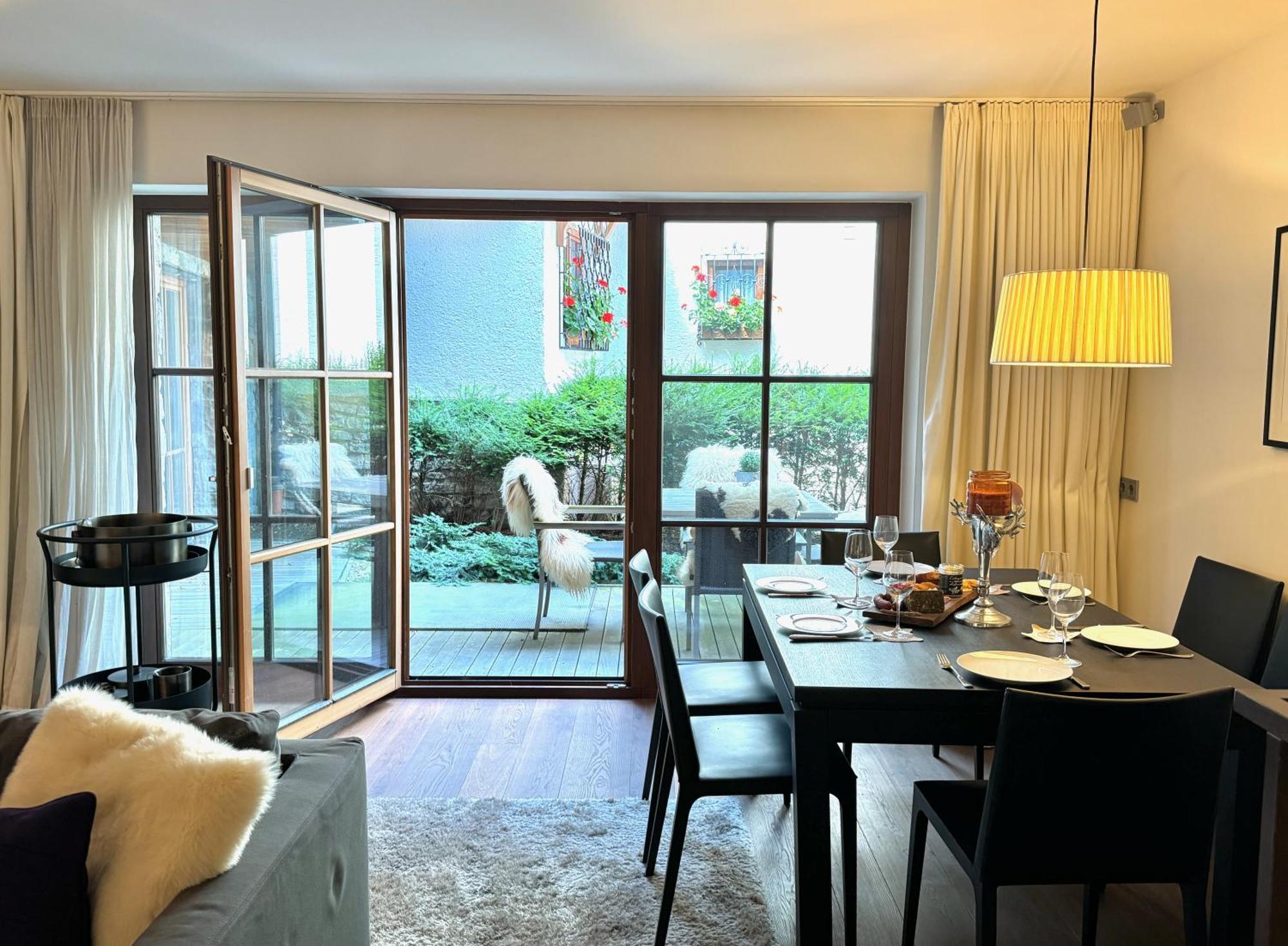 Kitz Deluxe Suite 1 & 2 Im Zentrum Mit Eigenem Spa & Parken By Belle-Stay Kitzbühel Extérieur photo