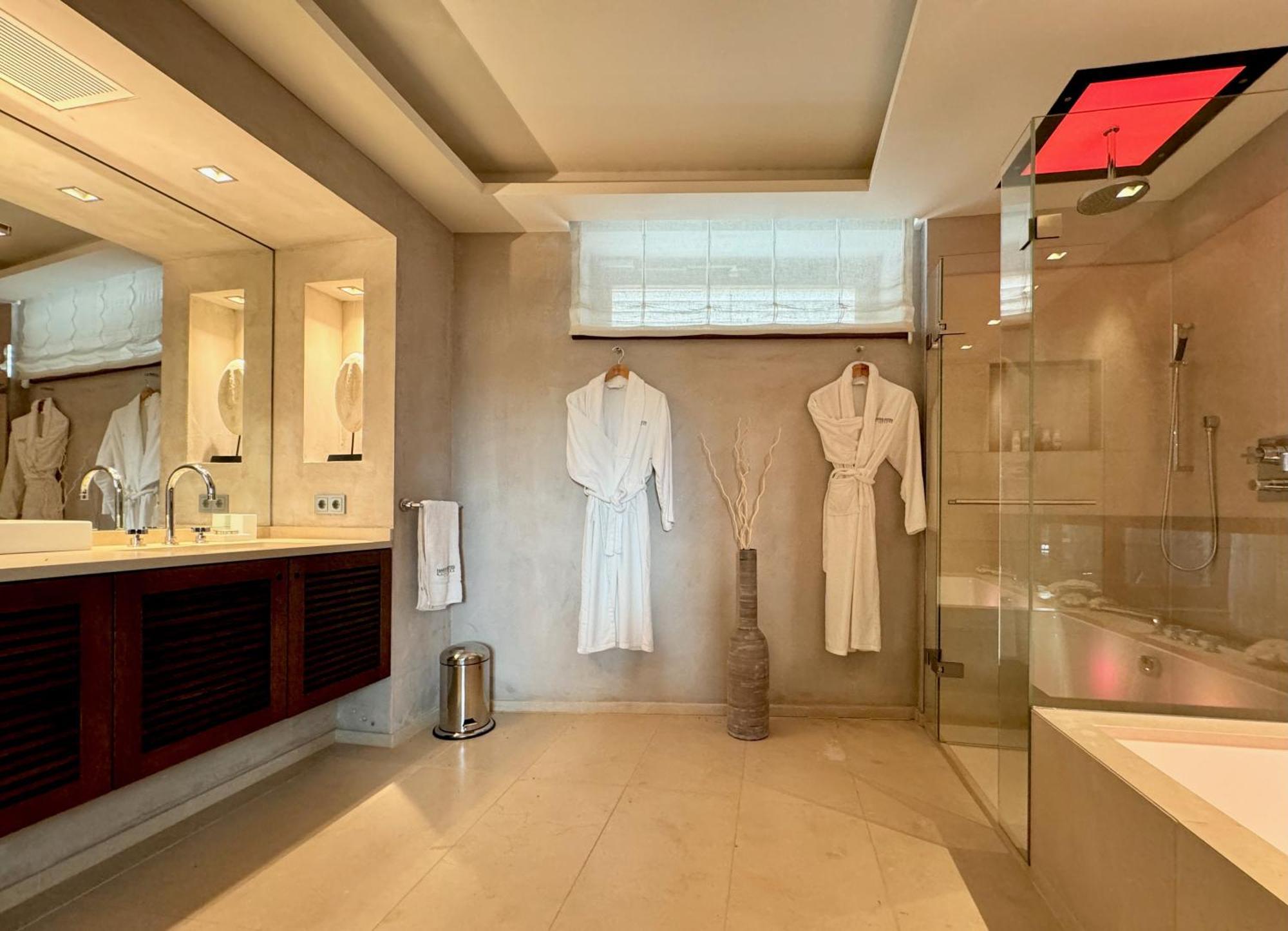 Kitz Deluxe Suite 1 & 2 Im Zentrum Mit Eigenem Spa & Parken By Belle-Stay Kitzbühel Extérieur photo
