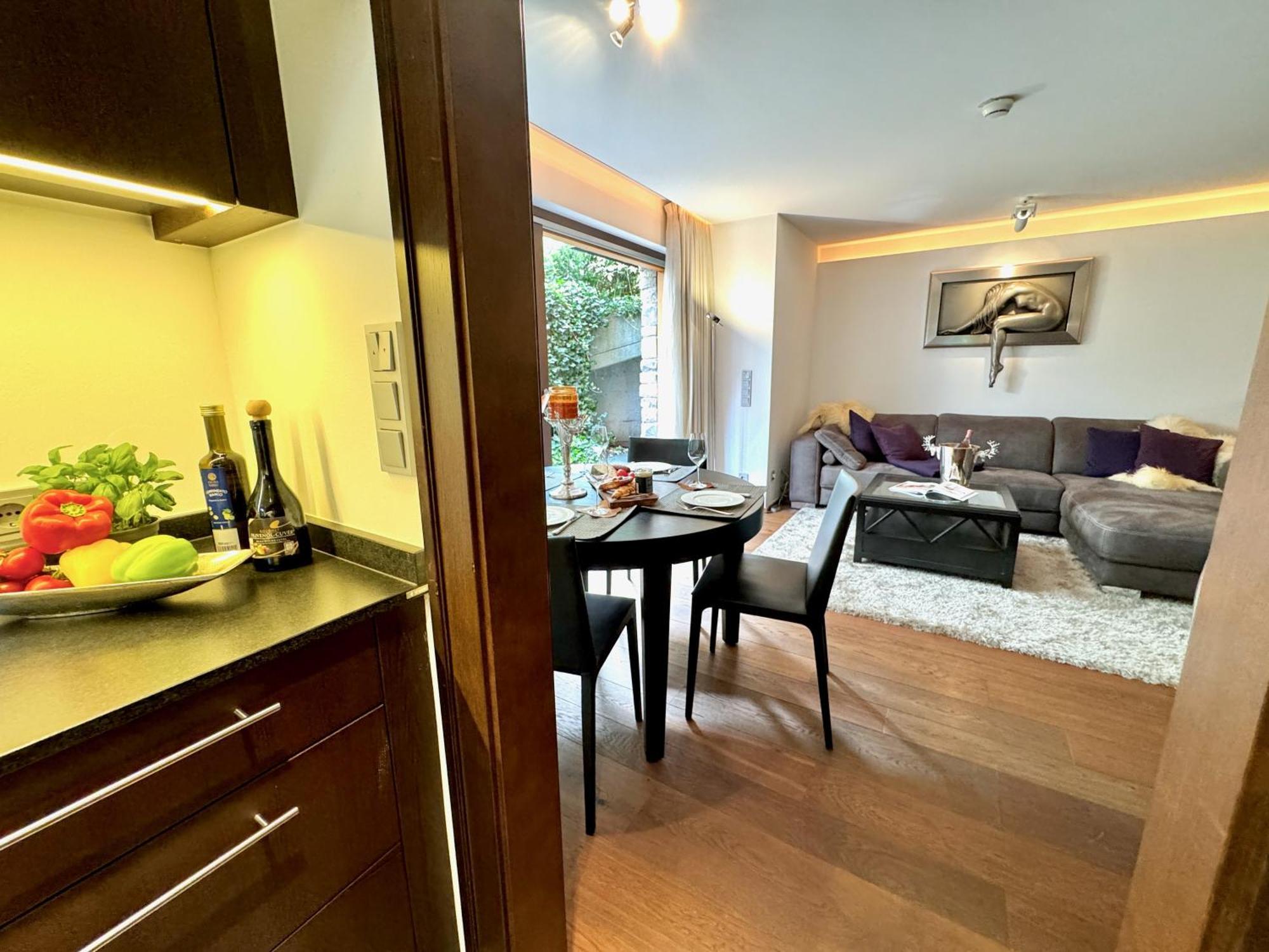 Kitz Deluxe Suite 1 & 2 Im Zentrum Mit Eigenem Spa & Parken By Belle-Stay Kitzbühel Extérieur photo