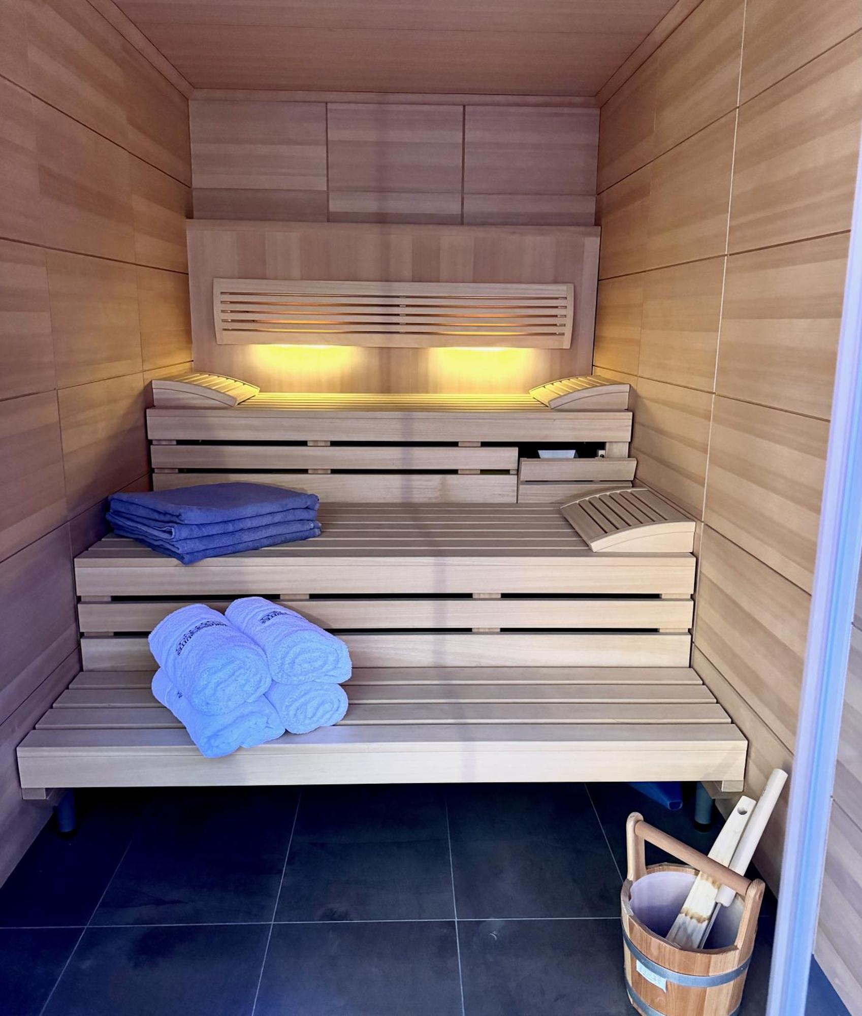 Kitz Deluxe Suite 1 & 2 Im Zentrum Mit Eigenem Spa & Parken By Belle-Stay Kitzbühel Extérieur photo