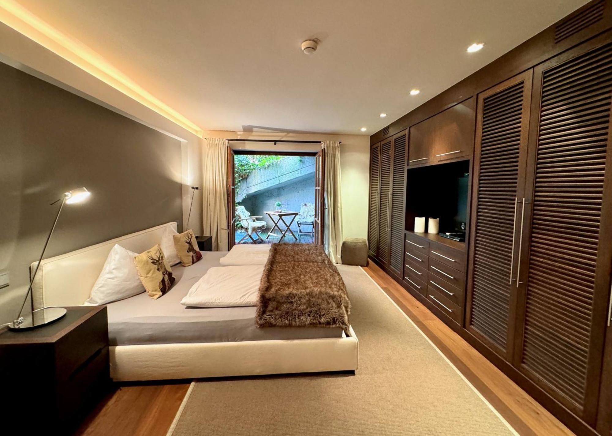 Kitz Deluxe Suite 1 & 2 Im Zentrum Mit Eigenem Spa & Parken By Belle-Stay Kitzbühel Extérieur photo