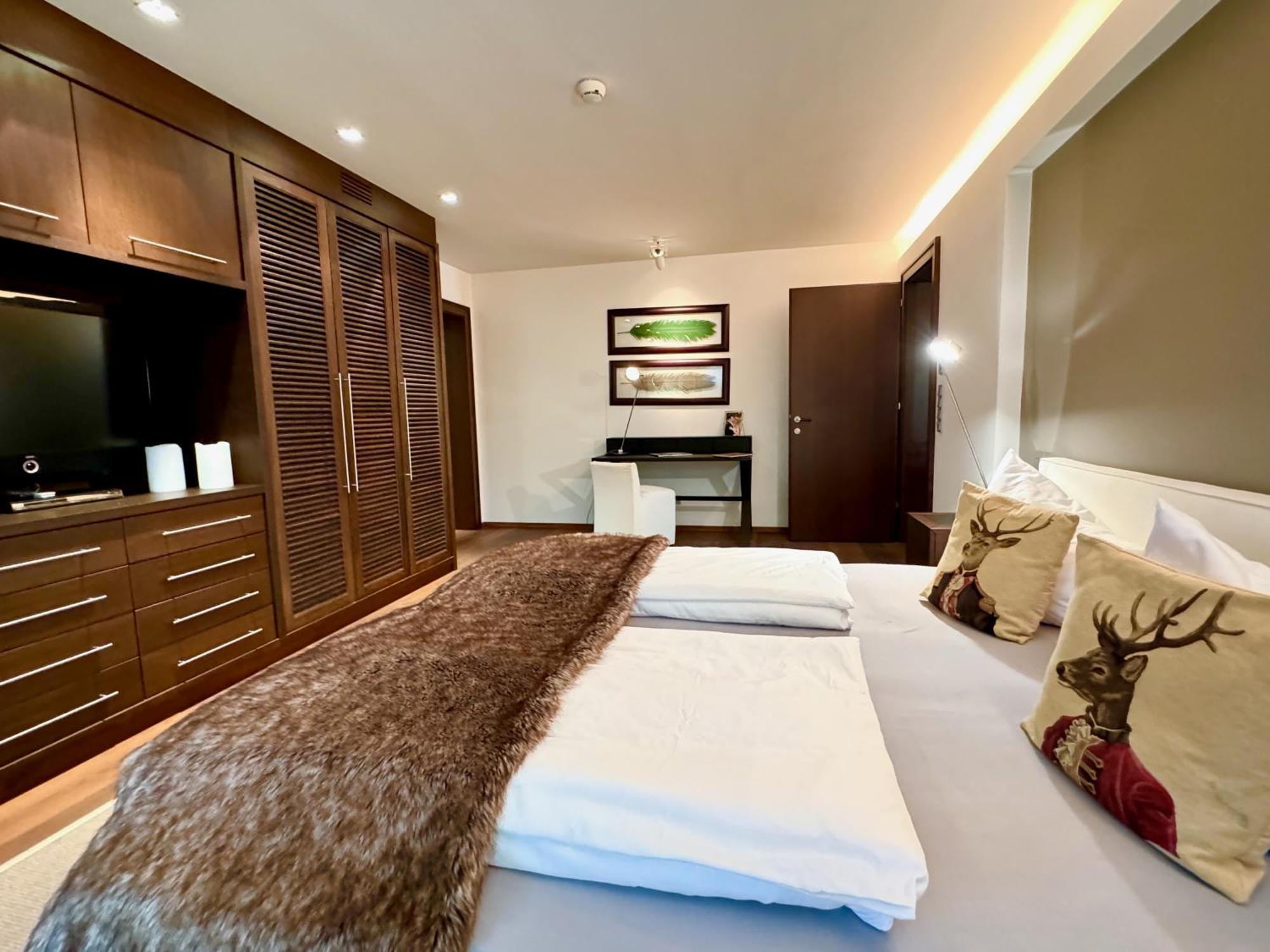 Kitz Deluxe Suite 1 & 2 Im Zentrum Mit Eigenem Spa & Parken By Belle-Stay Kitzbühel Extérieur photo