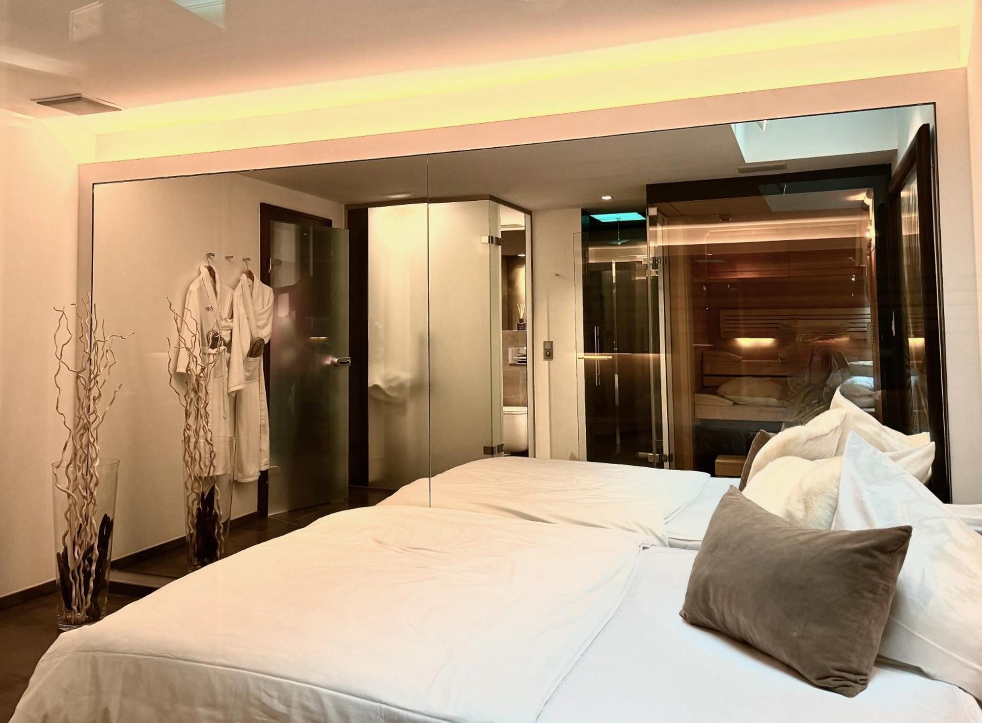Kitz Deluxe Suite 1 & 2 Im Zentrum Mit Eigenem Spa & Parken By Belle-Stay Kitzbühel Extérieur photo